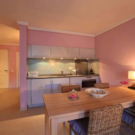 Maisonettewohnung In Residenz Des Giardino By Interhome