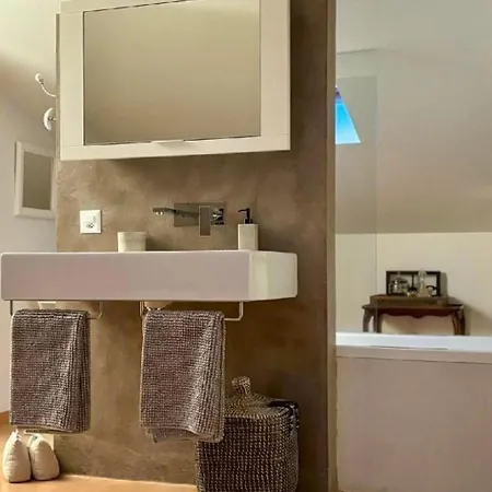 Lejlighed Maisonettewohnung In Residenz Des Giardino By Interhome Ascona